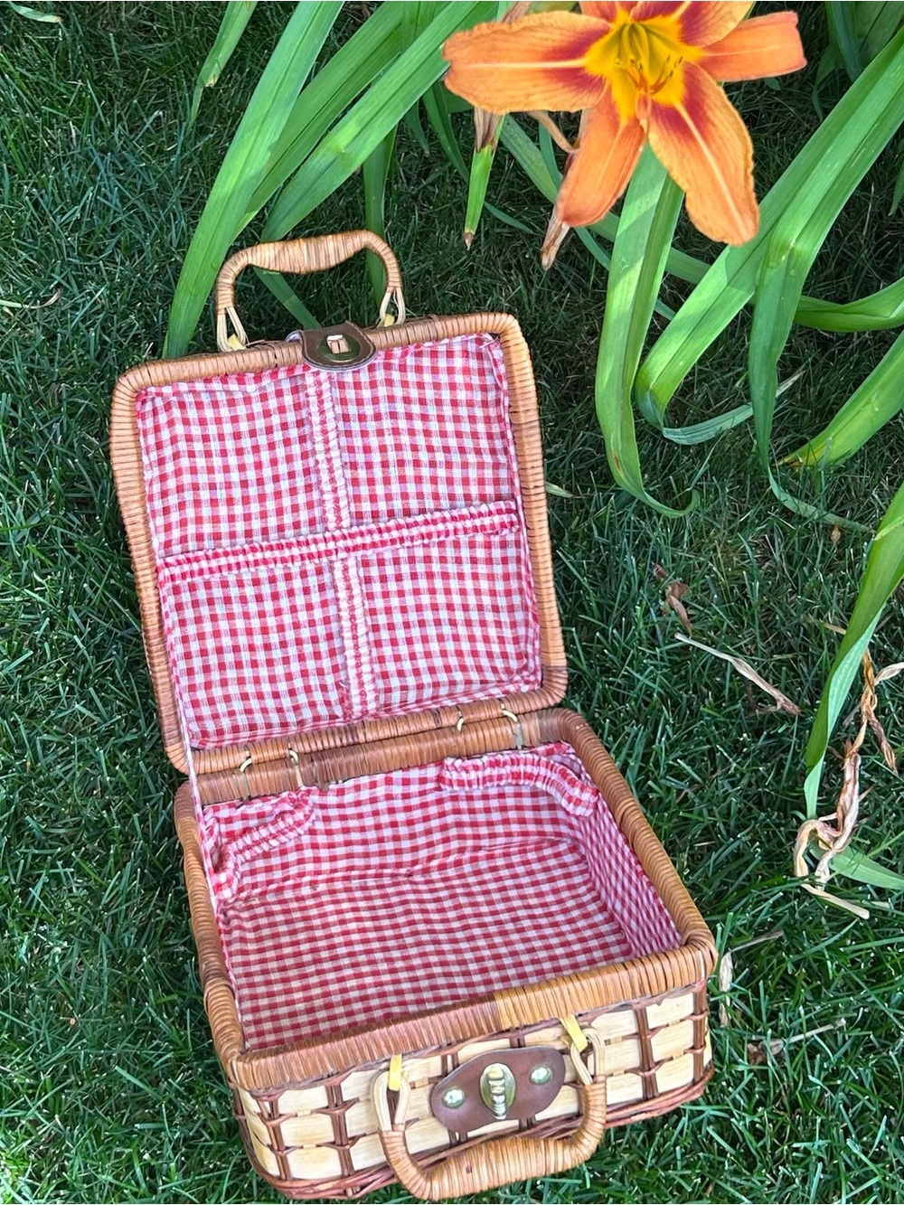 Vintage Wicker Picnic Basket With Red Gingham Lining